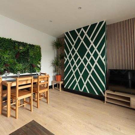 Lovely 2-Bed Apartment In Blackpool Secret House Eksteriør bilde